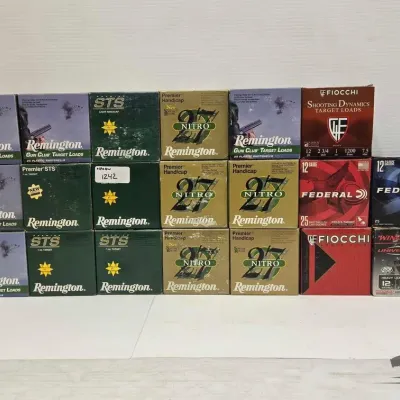 Sale Photo Thumbnail #123: 1242 plastic shotshells