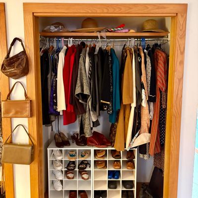 Sale Photo Thumbnail #178