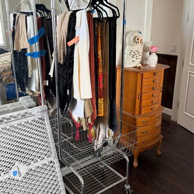 Sale Photo Thumbnail #331