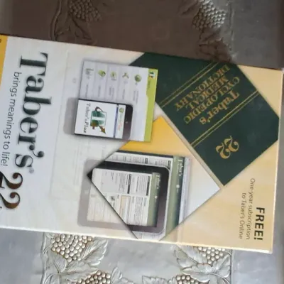 Taber's Cyclopedic Medical Dictionary 22nd edition, thumb-indexed version in clean condition.