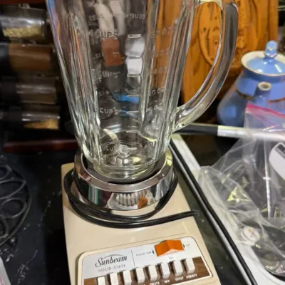 Sale Photo Thumbnail #354: Vintage 80's Sunbeam blender.