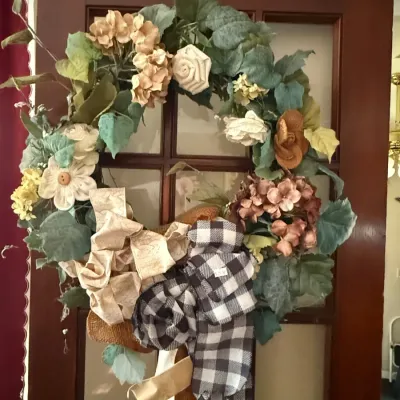 Sale Photo Thumbnail #178: Spring wreath