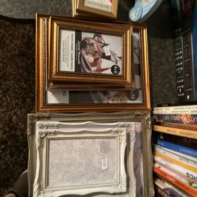 Sale Photo Thumbnail #215: Picture frames