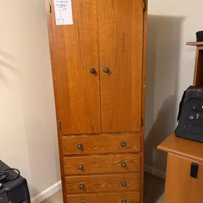 Sale Photo Thumbnail #189: Tall hutch