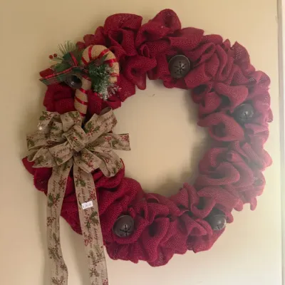 Sale Photo Thumbnail #135: Christmas wreath