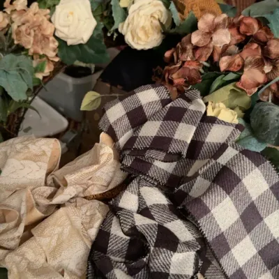 Sale Photo Thumbnail #47: Spring wreath