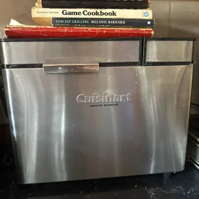 Sale Photo Thumbnail #246: Cuisinart bread maker