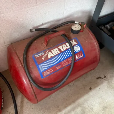 Sale Photo Thumbnail #267: Air tank
