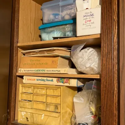 Sale Photo Thumbnail #336: Sewing supplies