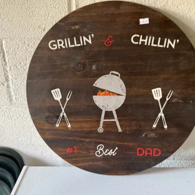 Sale Photo Thumbnail #312: Grillin and Chillin sign