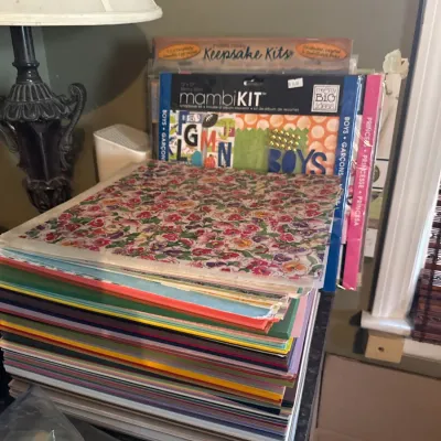 Sale Photo Thumbnail #227: Craft paper