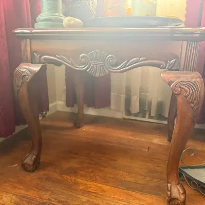 Sale Photo Thumbnail #170: End table