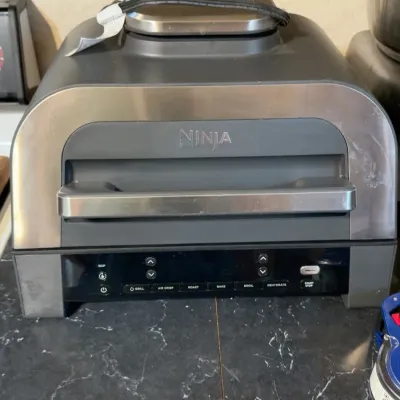 Sale Photo Thumbnail #105: Ninja counter cooker