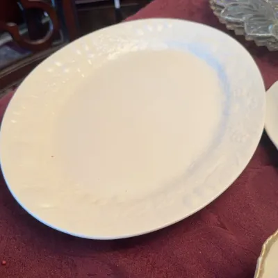 Sale Photo Thumbnail #49: Serving platter - part of large set