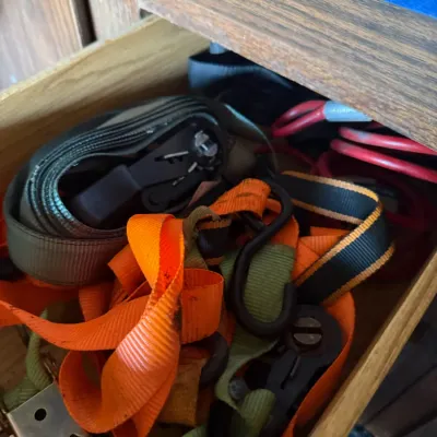 Sale Photo Thumbnail #311: Ratchet straps. 