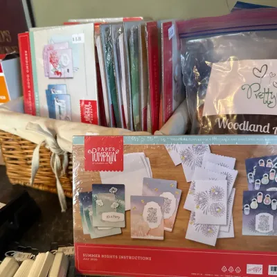 Sale Photo Thumbnail #229: Craft kits
