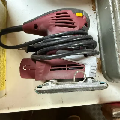 Sale Photo Thumbnail #298: Palm sander