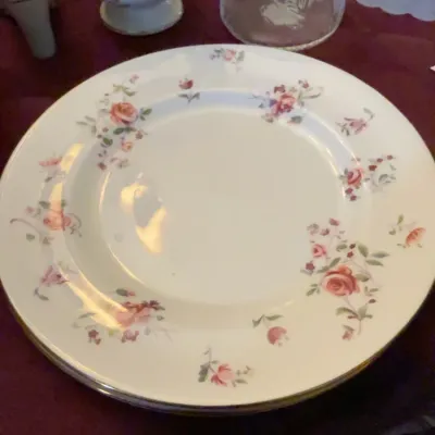 Sale Photo Thumbnail #39: Vintage plate