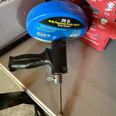 Sale Photo Thumbnail #283: Manual drain snake
