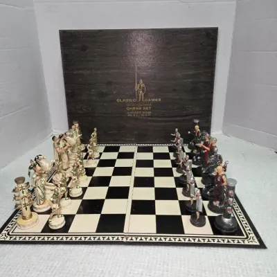Vintage Classic Games Collector Series Chess Set (Edition I: Ancient Rome, 264 B.C. – 14 A.D.)