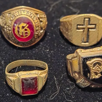 10k Gold Rings 26.90 Grams