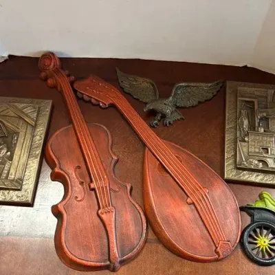 Miscellaneous Wall Decor