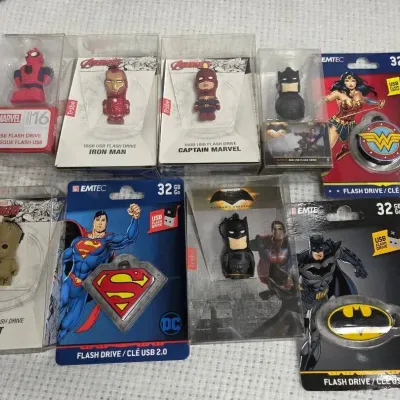 Marvel & DC Flash Drives