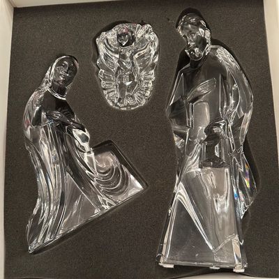Sale Photo Thumbnail #38: Mikassa Holy family in box