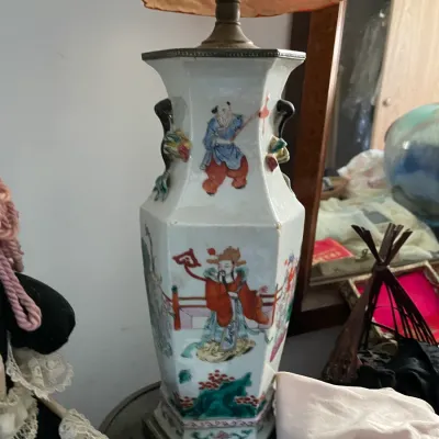 Sale Photo Thumbnail #113: Vintage Chinese porcelain hexagonal vase lamp featuring hand-painted figures, brass hardware, and a fabric shade.