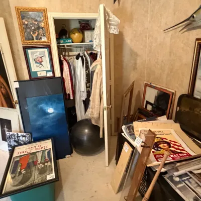 Sale Photo Thumbnail #247