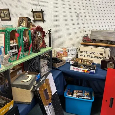 Sale Photo Thumbnail #29