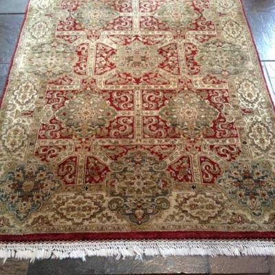 Lots of very nice rugs of all sizes, handmade and machine, all finest quality!