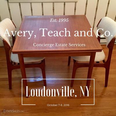 O. D. Mobler dining set 
Chairs & Table 